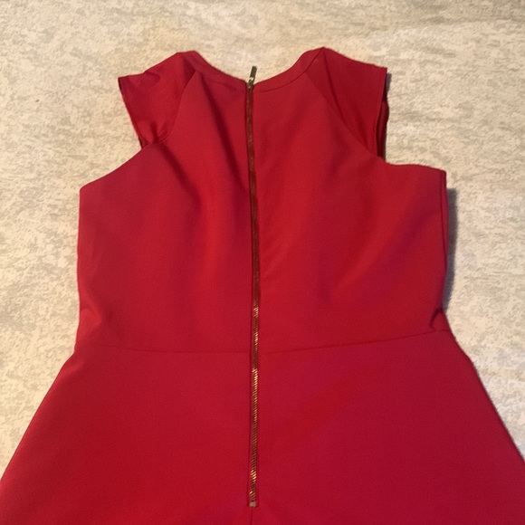 Smart Set Dress - Picture 2 of 2